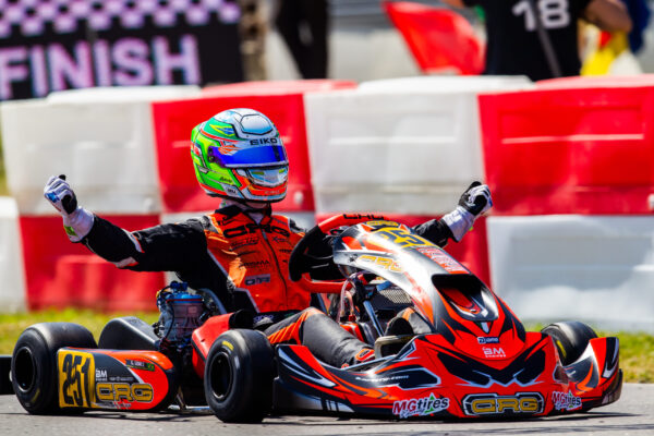 FIA Karting 8877-2022